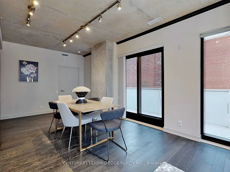 11 Charlotte St #308 — Photo 15