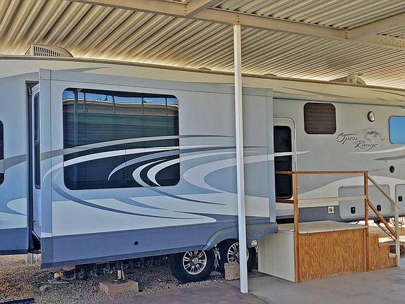 2nd image of 17200 W BELL Road #741