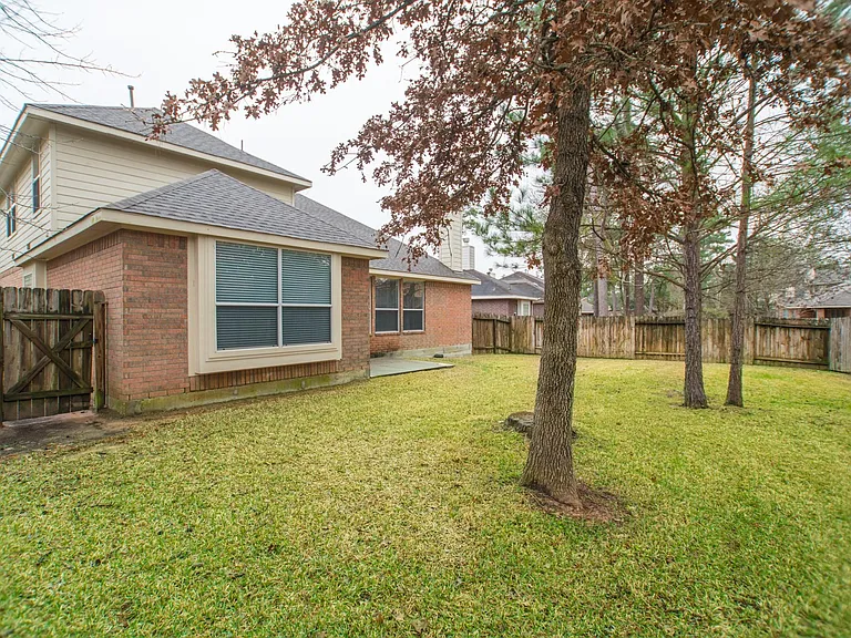27 Gilmore Grove Pl — Photo 42