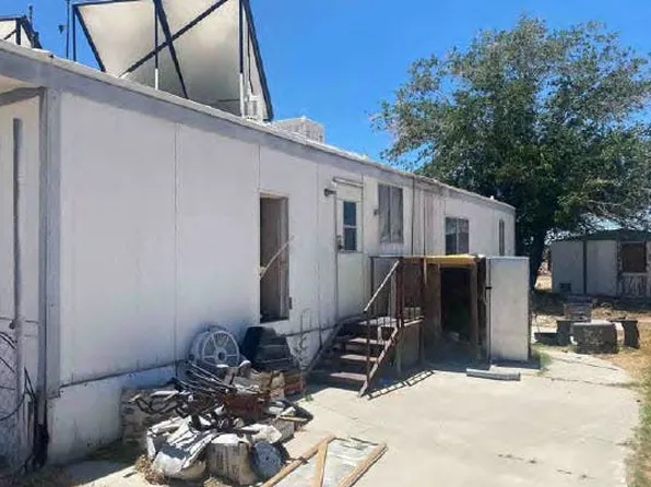 1057 N Calvert Blvd, Ridgecrest, CA 93555