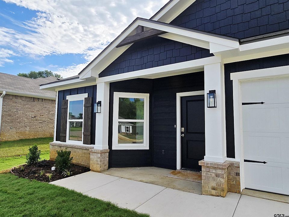 1st image of 1103 Park Meadows Dr