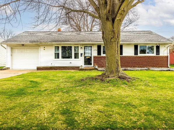 2714 Peterson Ln #2714, Sandusky, OH 44870