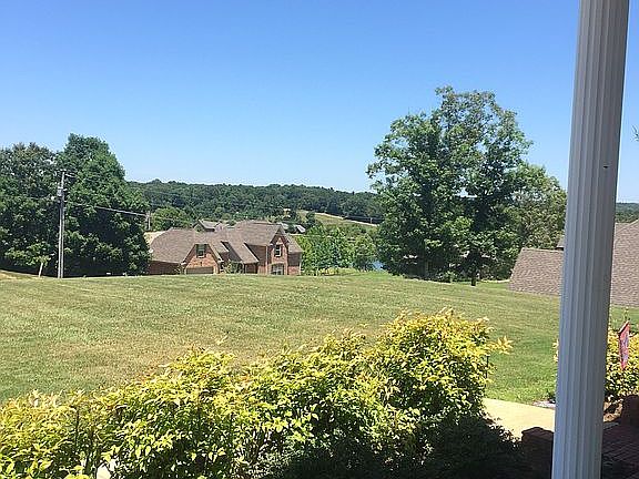 3rd image of 319 Lakes Dr N
