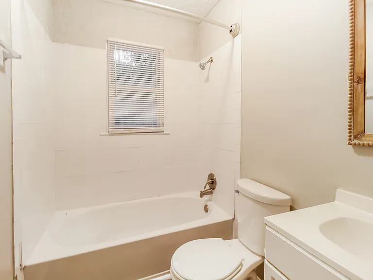 135 Wildwood Dr — Photo 15