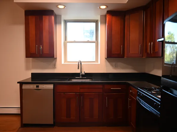 273 Avenue X image 1 of 10
