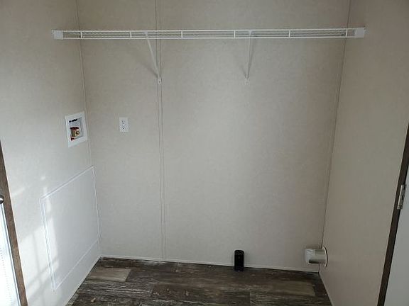 4th image of 39 115th Ln NE #488