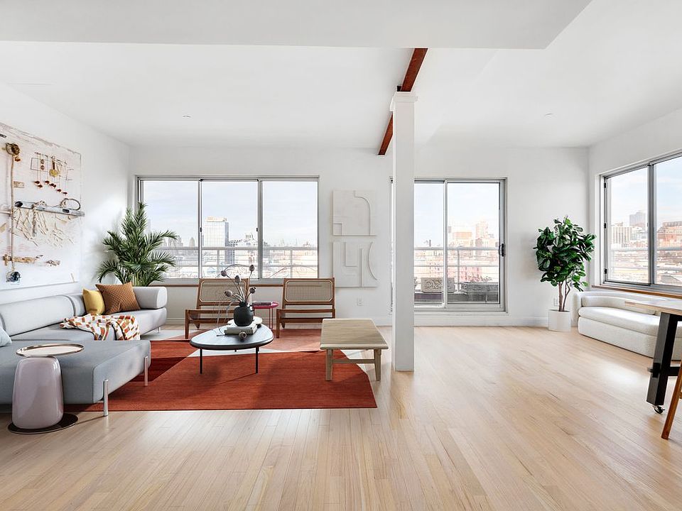 1st image of 29 Tiffany Pl #5P