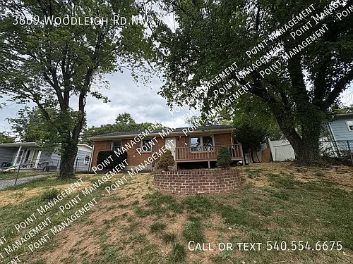 3809 Woodleigh Rd NW Photo 1 3809 Woodleigh Rd NW Photo 1