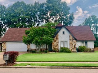 8052 Farmingdale Rd, Germantown, TN 38138