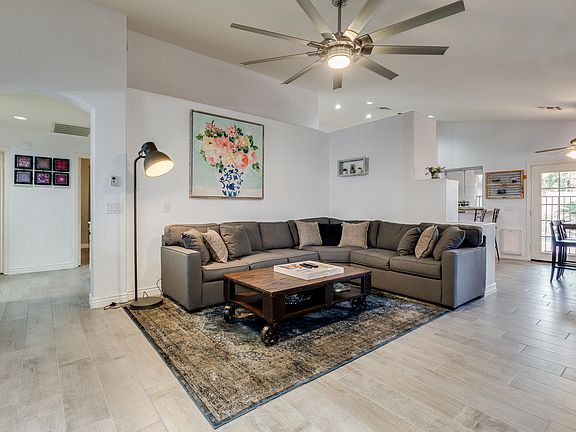 5th image of 5761 E Grove Cir