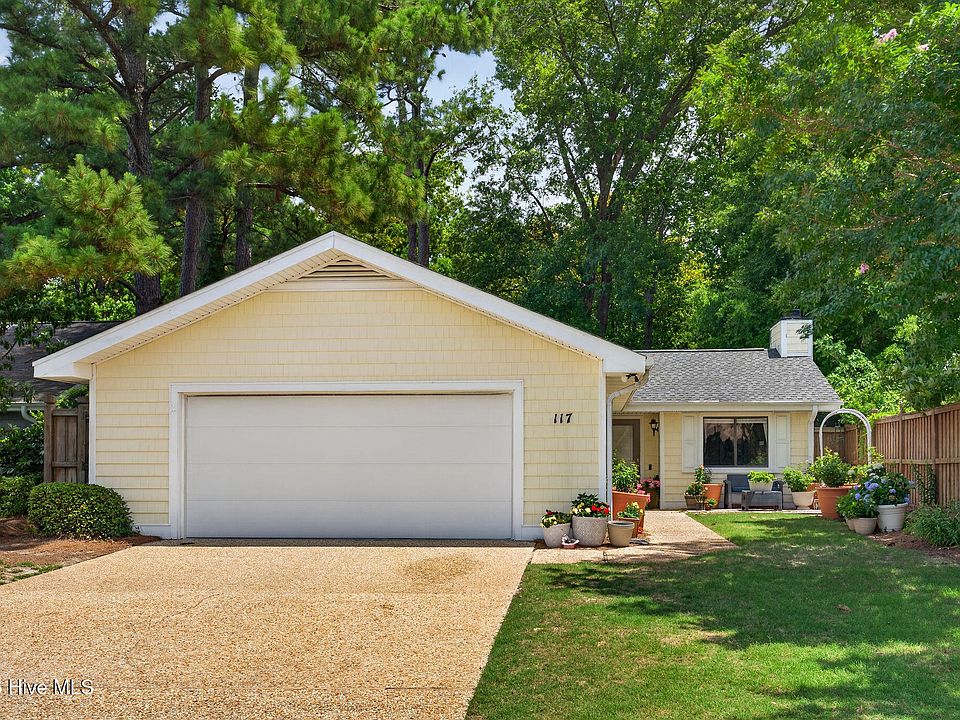 1st image of 117 Vistamar Drive