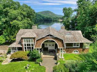 12 Lorillard Road, Tuxedo Park, NY 10987