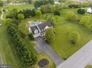 17123 Bivens Ln, Hagerstown, MD 21740