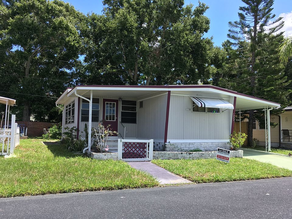 1st image of 1223 Pekinese Dr