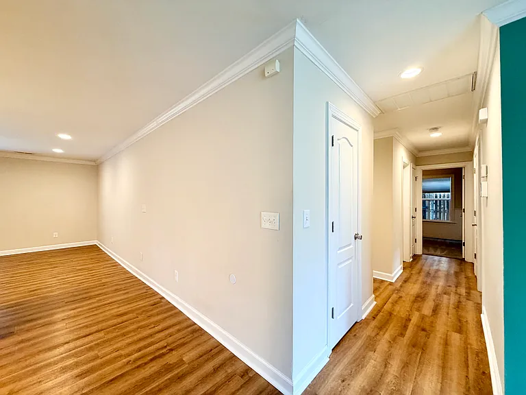 488 Cronin Rd — Photo 9
