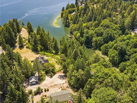 Close Proximity to Pickering Passage