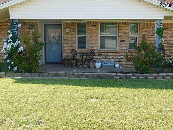 5th image of 1005 Pawhuska Ln