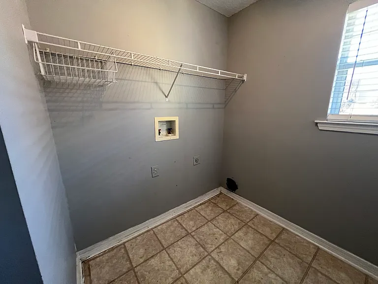 8380 Jeptha Ct — Photo 13