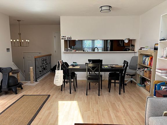 3rd image of 5180 Winterberry Ct