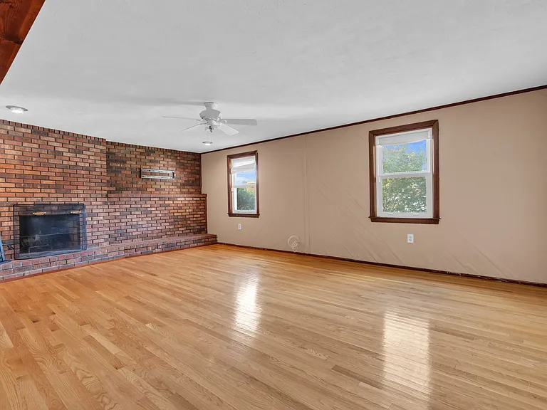 7 Briarwood Rd — Photo 9