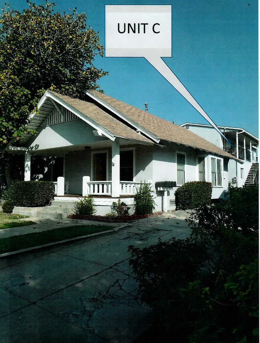 Building Photo - 130 N Ivy Ave