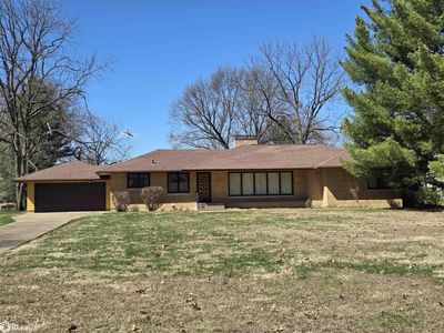 2419 Madison Ave, Burlington, IA, 52601