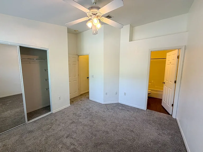 3521 SW 30th Way #105 — Photo 21