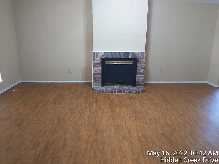 1200 Hidden Creek Dr — Photo 9