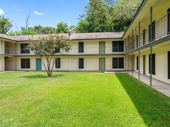 567 Sharp Ln #208
