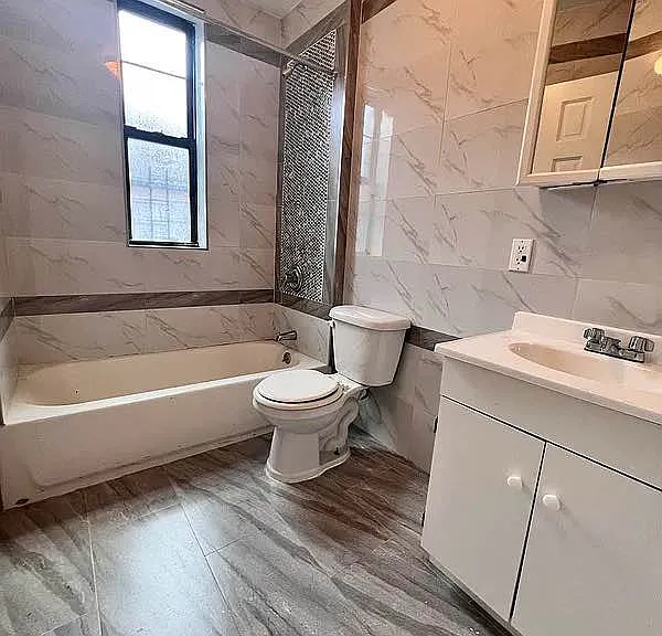 60 Clarkson Ave #2K — Photo 8