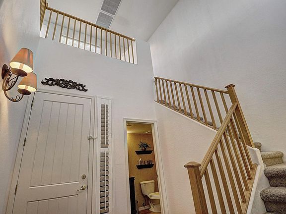 5th image of 1303 W Marlin Dr