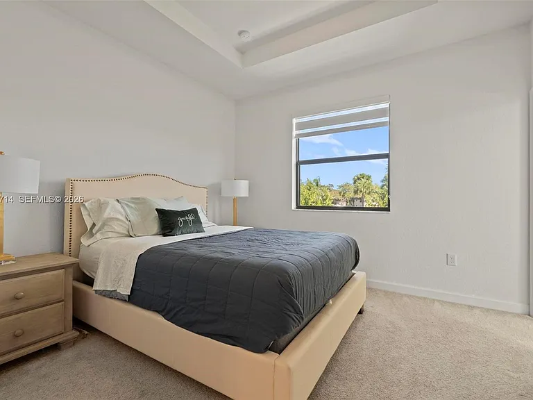 20655 NE 7th Pl — Photo 11
