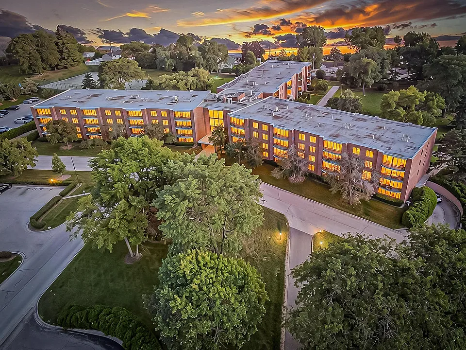 1415 E Central Rd #305A
