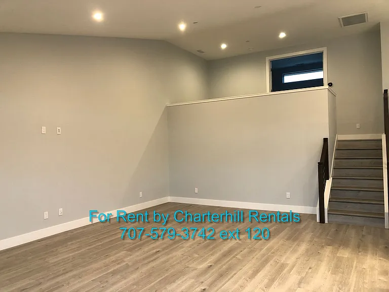 2069 Stagecoach Rd — Photo 8