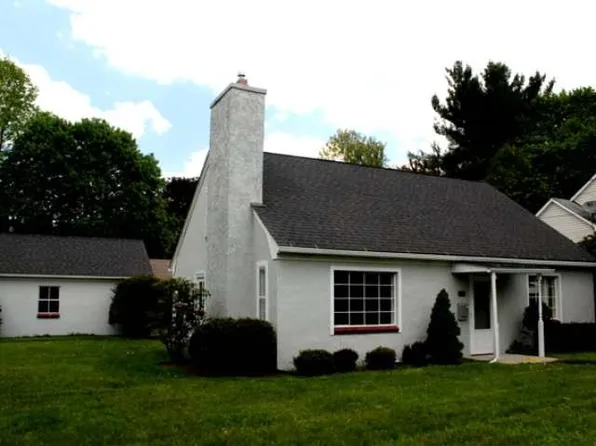 203 Connecticut Ave, Warren, PA 16365