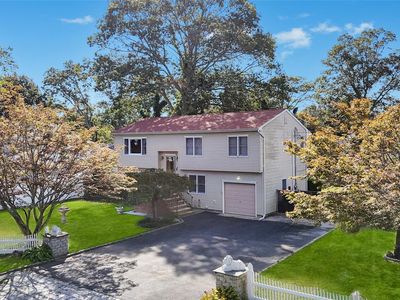 194 Cranford Boulevard, Mastic, NY, 11950