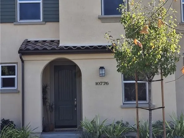 10776 Telegraph Rd, Ventura, CA 93004