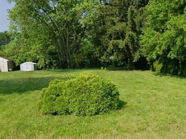 3869 Turner Rd, Windsor, ON N8W 3N4