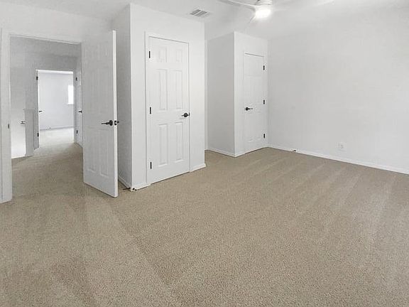 5th image of 3419 Bunyan St