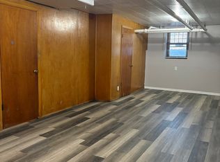 2100 S 20th St #B, Lincoln, NE 68502