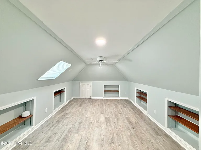 703 Daventry Dr — Photo 56