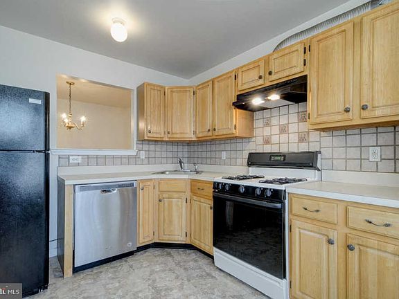 5th image of 27 Mindy Dr #1727
