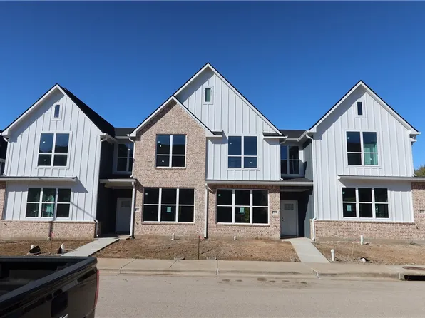 2146 Big River St, College Station, TX 77840