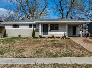 1425 Angelus Dr, Florissant, MO 63031
