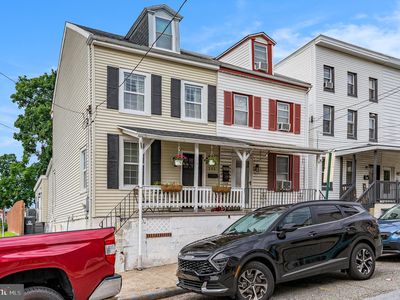 251 Hall St, Phoenixville, PA, 19460