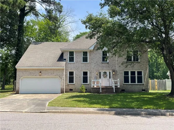 1604 Great Friars Chase, Virginia Beach, VA 23456