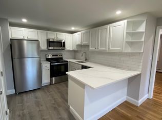 11 Temple St, Auburn, MA 01501