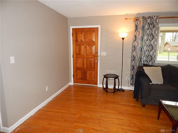 4th image of 2833 Gramercy Pl