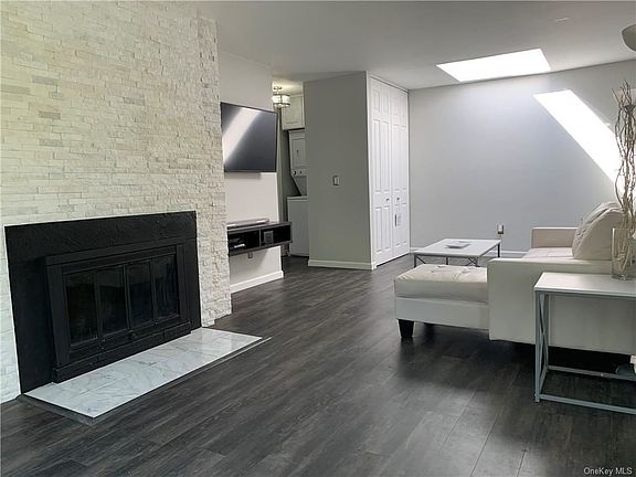 4th image of 509 Drew Ln