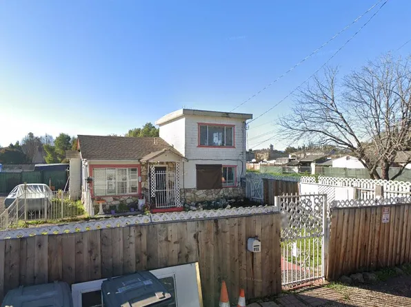 998 Garden St, East Palo Alto, CA 94303